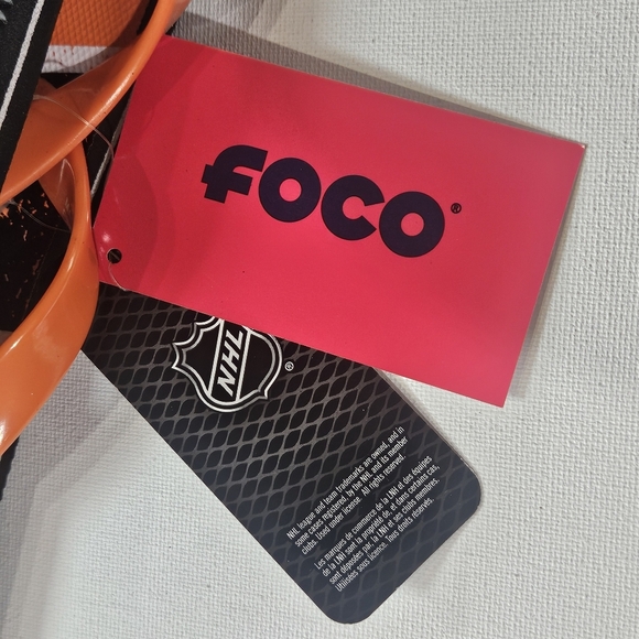Foco Philadelphia Flyers Flip Flop Sandals Mens Medium Brown Orange NHL Official - Picture 2 of 8